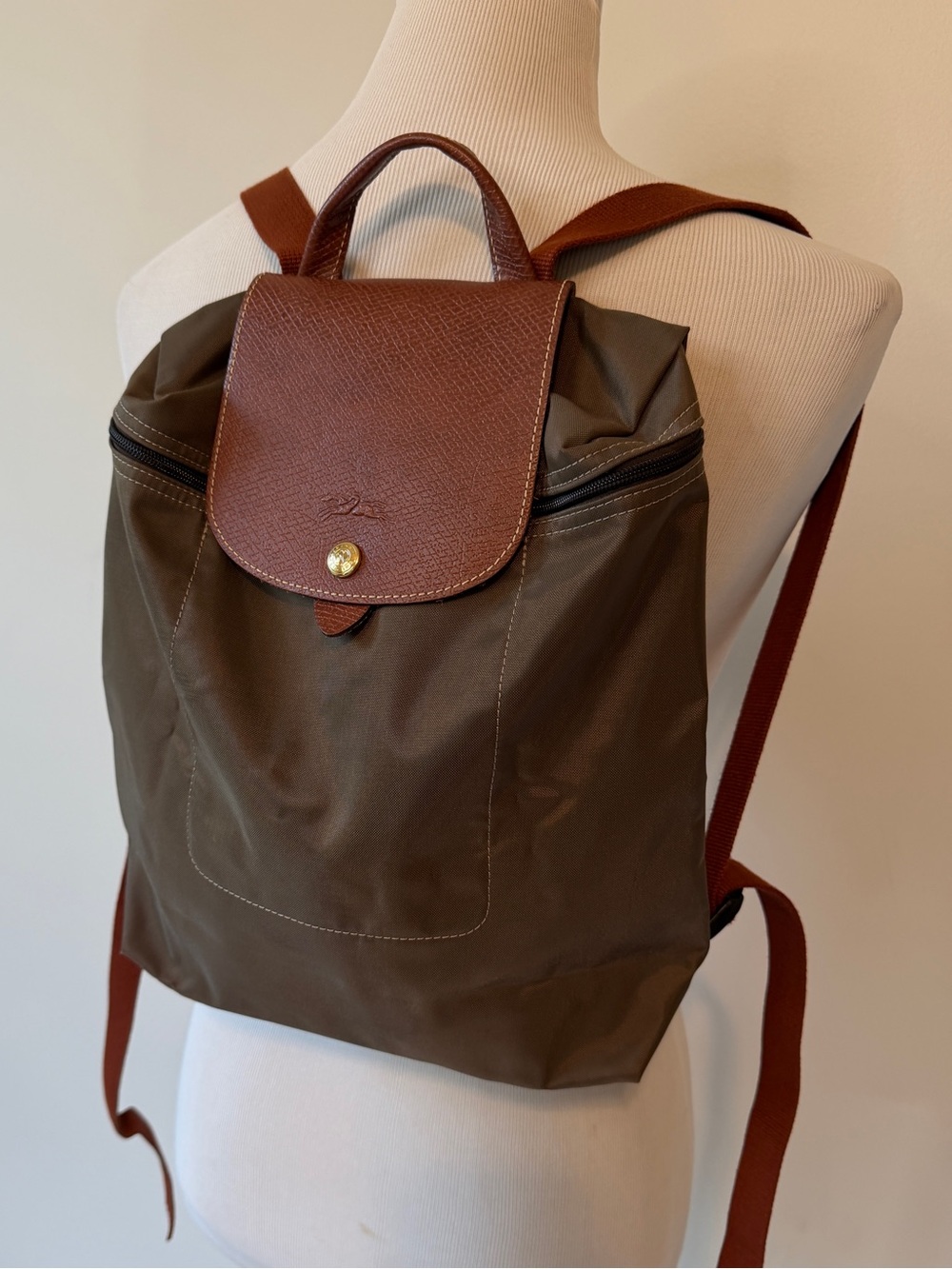 Longchamp Le Pliage Brown Backpack Nylon Genuine Leather Trim Minimalist Travel